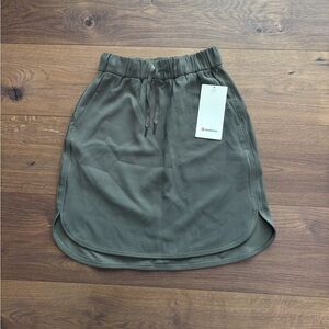 Lululemon On the Fly Skirt